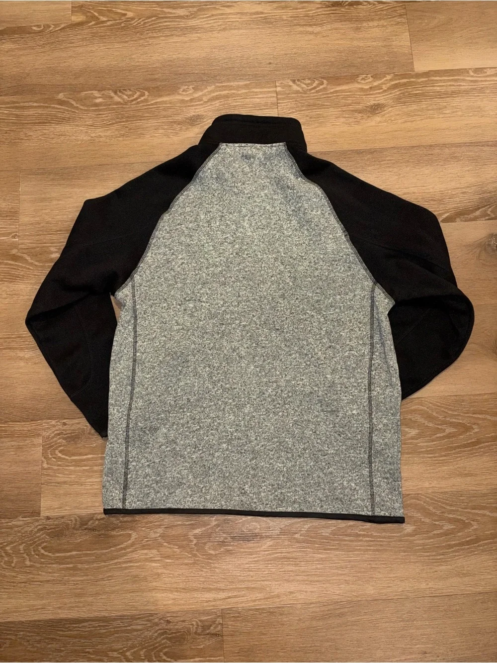 Beverly Hills Polo Club Men’s Large Quarter Zip Pullover Gray Black NWT